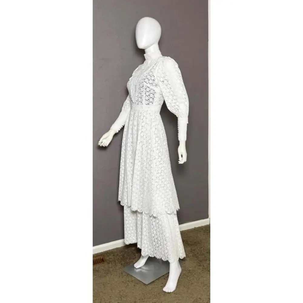 Rare 1970's White Cotton Eyelet Prairie Wedding Gown White Edwardian Style - Picture 3 of 10
